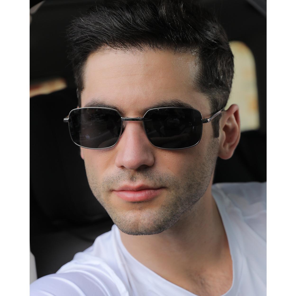 New men's metal polarizing discoloration folding sunglasses fashion sunglasses square night vision glasses MF615